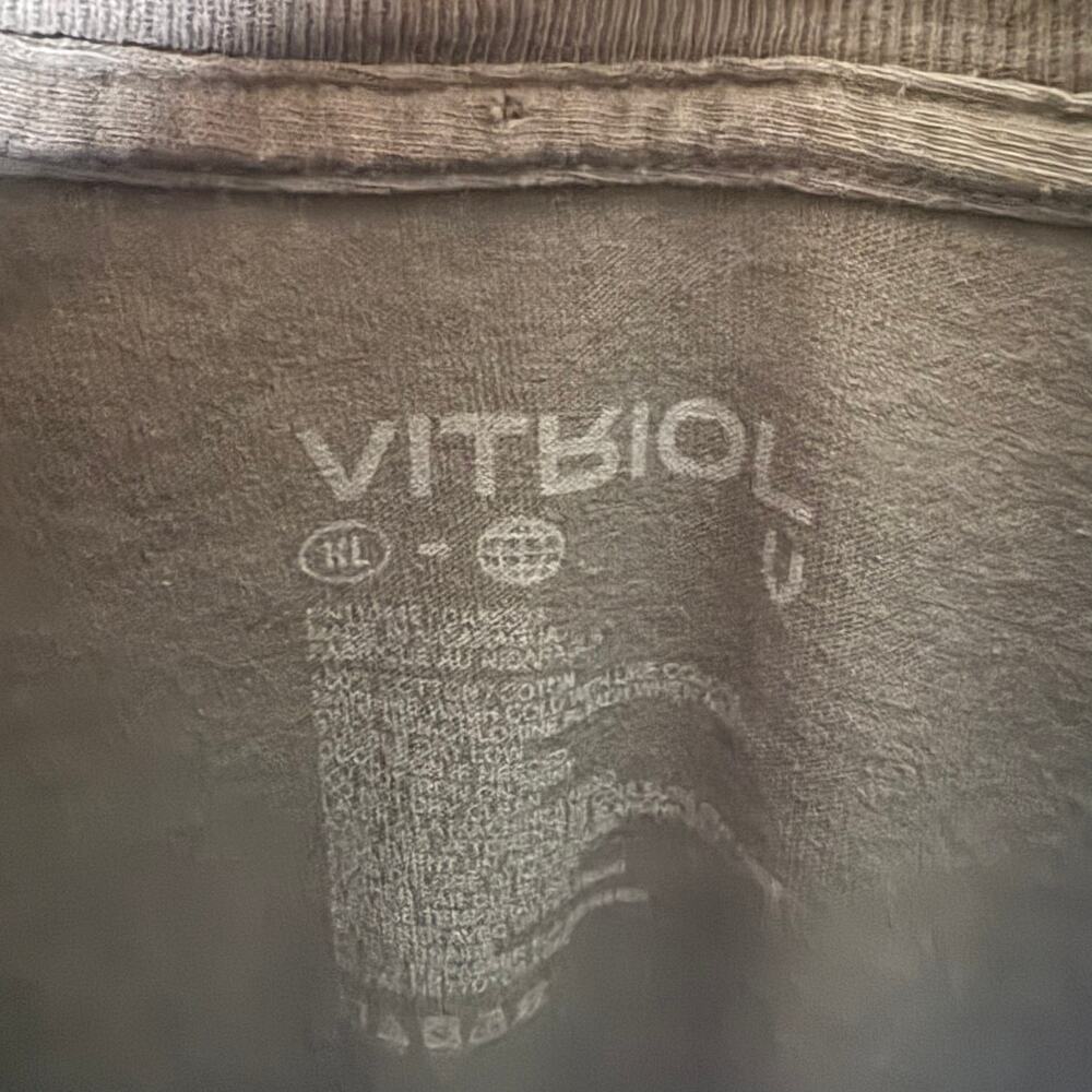 Vitriol T - Picture 2 of 3